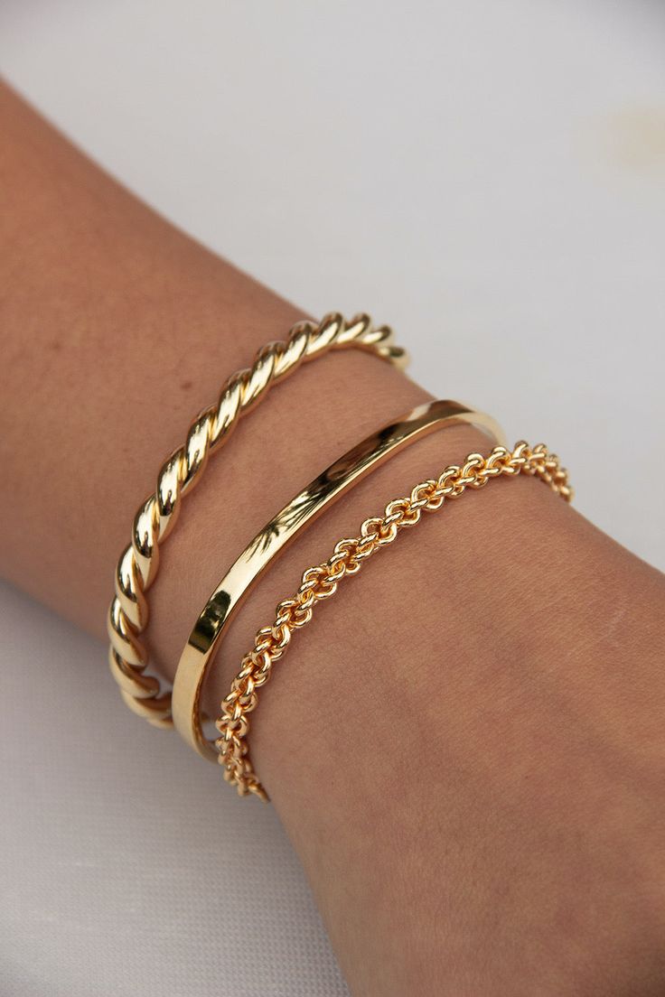 Women's bracelet