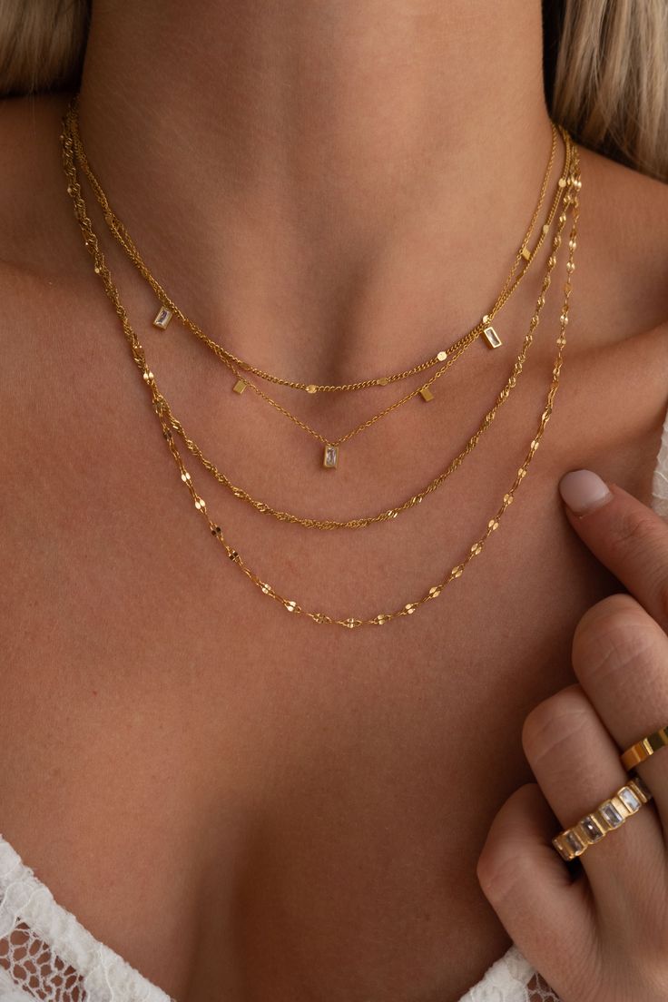 Women's Necklaces